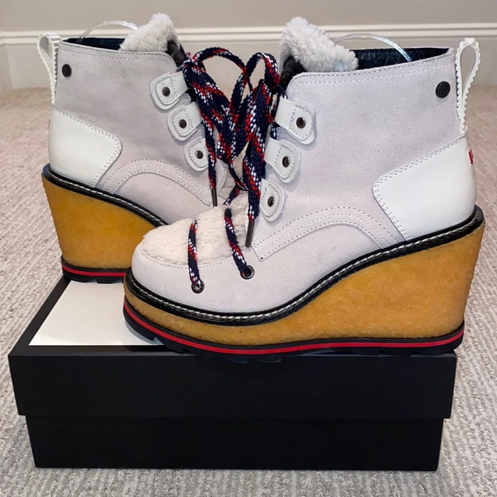 PAJAR Women’s Tristine Genuine Shearling Ankle Waterproof Boots Size 8-8.5 - Picture 3 of 10